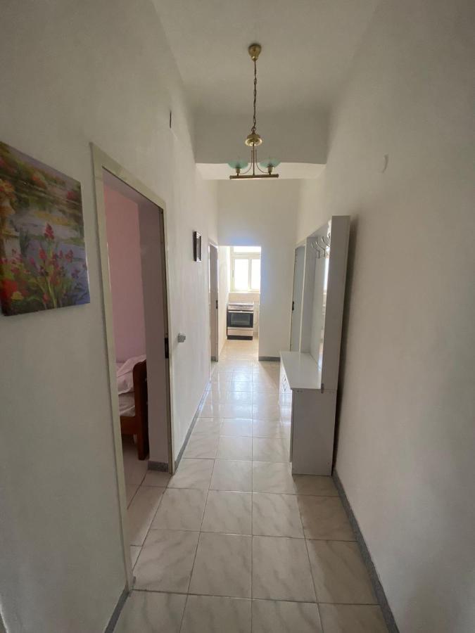 Vollga Promenade Lovely 2 Bedroom Apartment Durrës 外观 照片