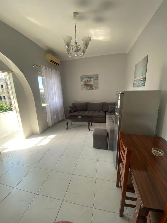 Vollga Promenade Lovely 2 Bedroom Apartment Durrës 外观 照片