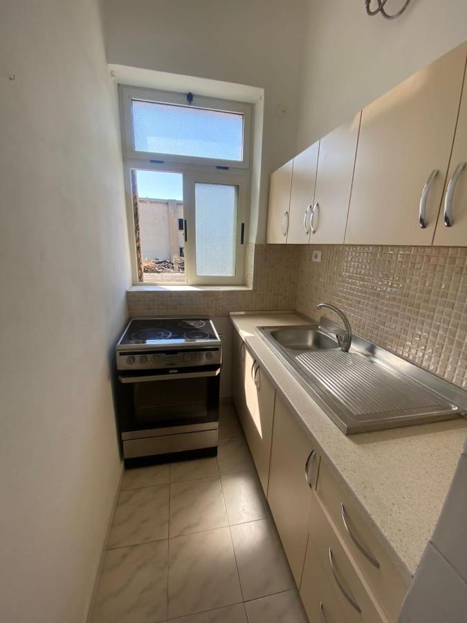 Vollga Promenade Lovely 2 Bedroom Apartment Durrës 外观 照片