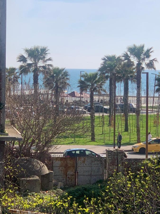 Vollga Promenade Lovely 2 Bedroom Apartment Durrës 外观 照片